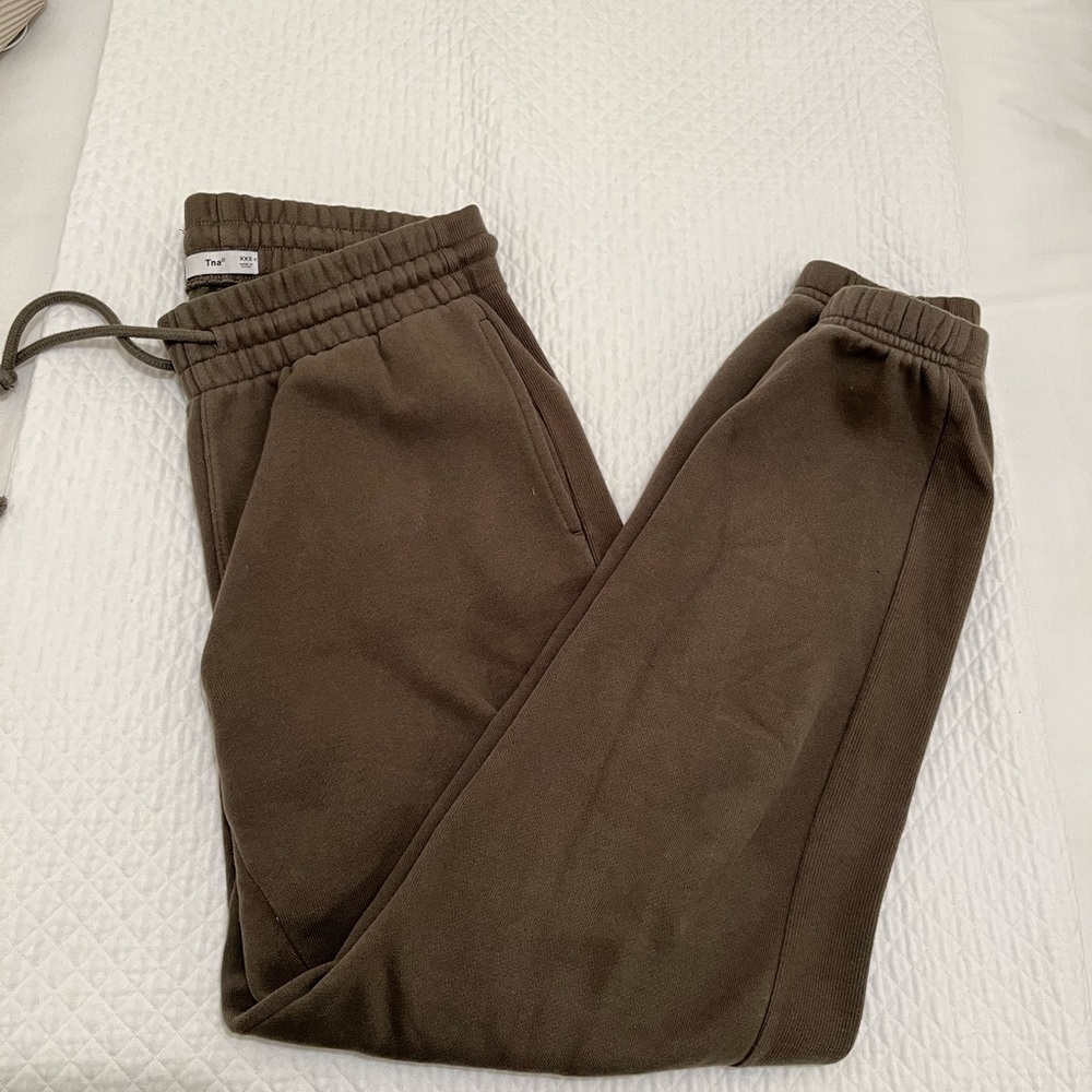 Aritzia Green/Brown Boyfriend Sweatpants